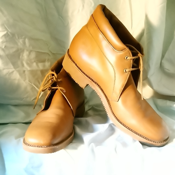 Allen Edmonds Other - Allen Edmonds Chukka Boots